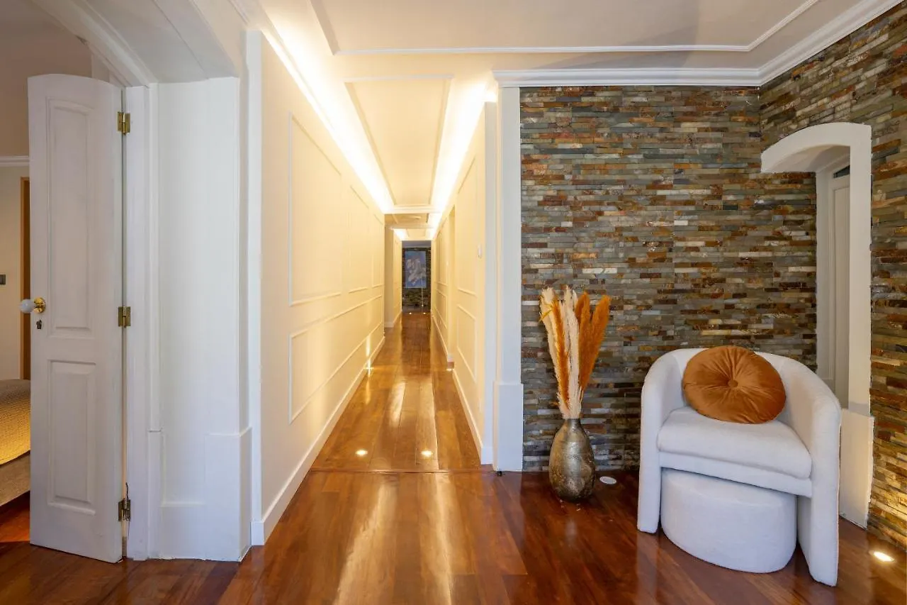 Charming Apt In Historic House Coimbra Apartment