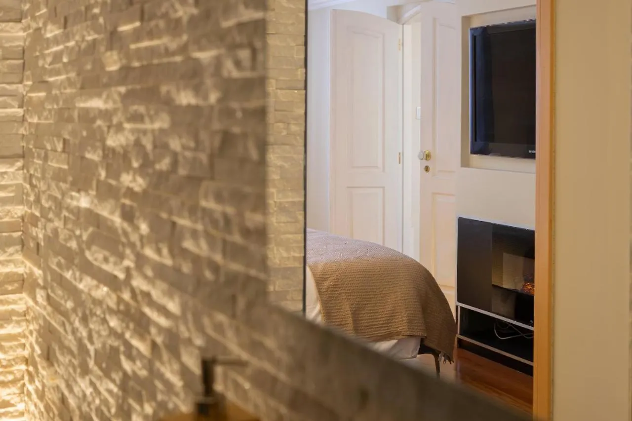 Charming Apt In Historic House Coimbra Apartment